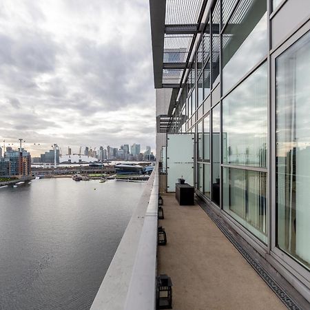 Excel Dock Apartments Londra Exterior foto