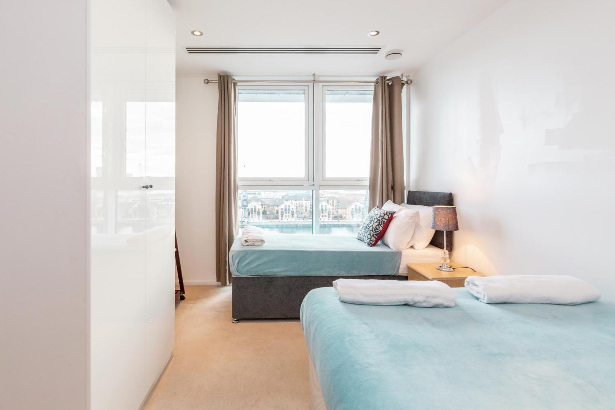 Excel Dock Apartments Londra Exterior foto