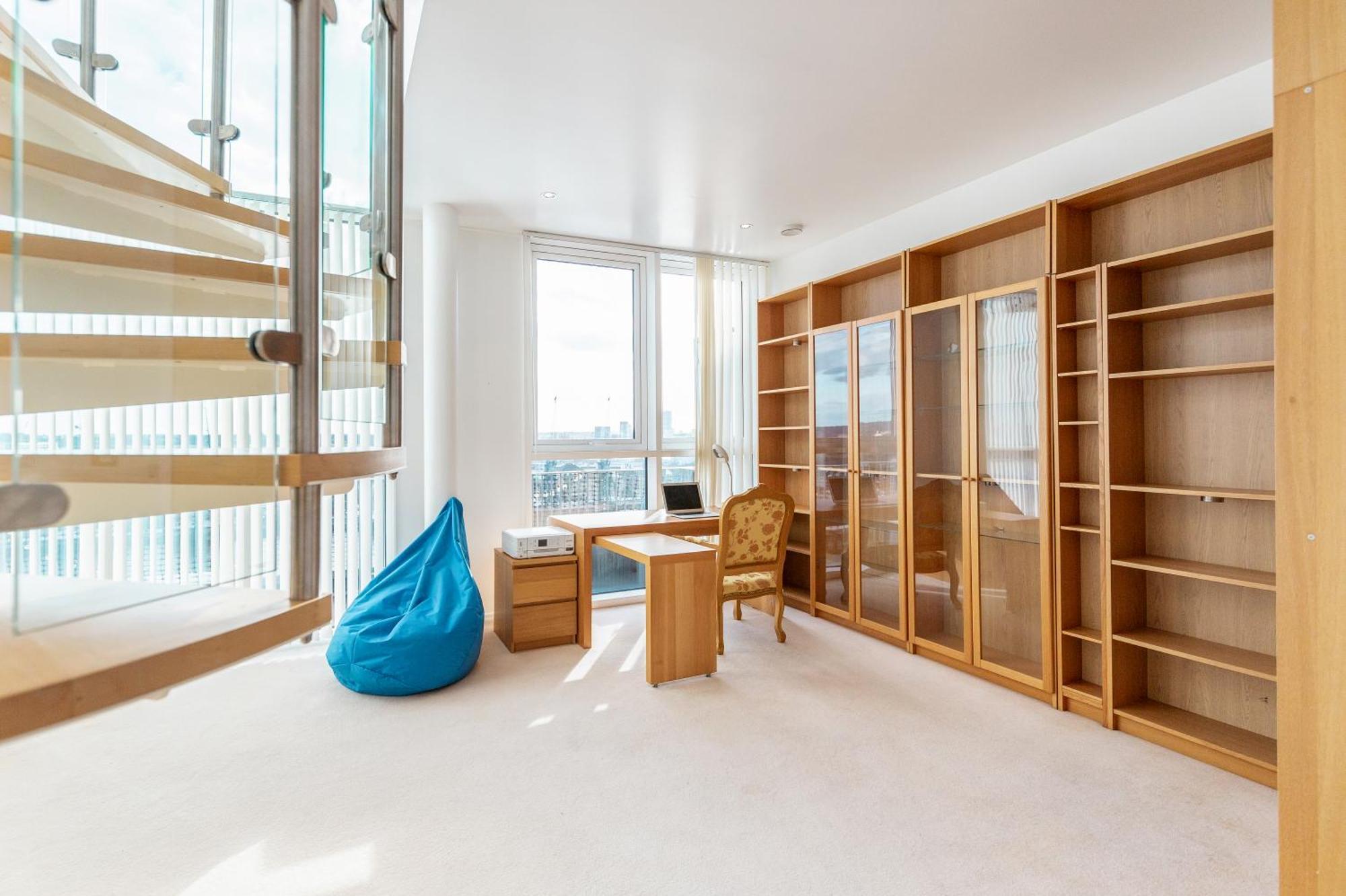 Excel Dock Apartments Londra Exterior foto