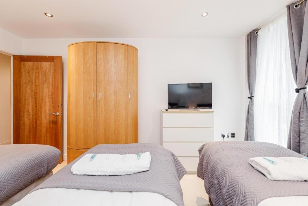 Excel Dock Apartments Londra Exterior foto